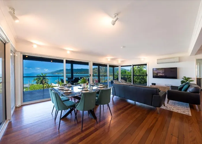 49 On Airlie - Airlie Beach